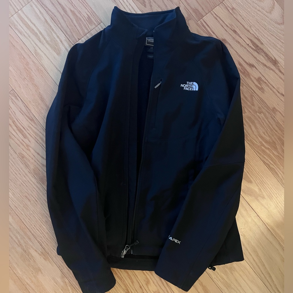North Face Apex windproof jacket